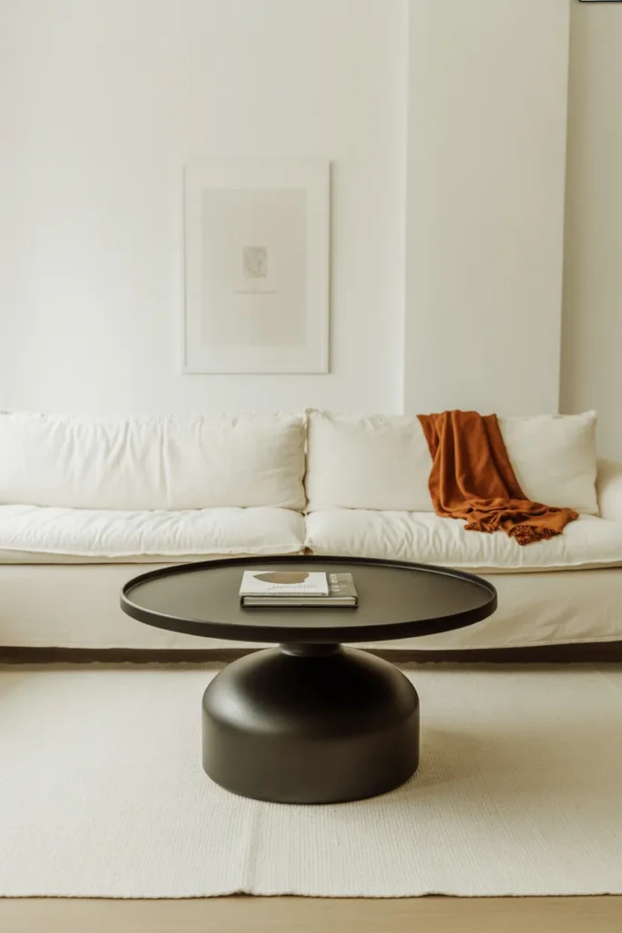 Black Round Coffee Table to Create Sharp Contrast